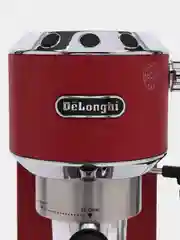 Кофеварка DeLonghi EC685.R, рожковая, красный
