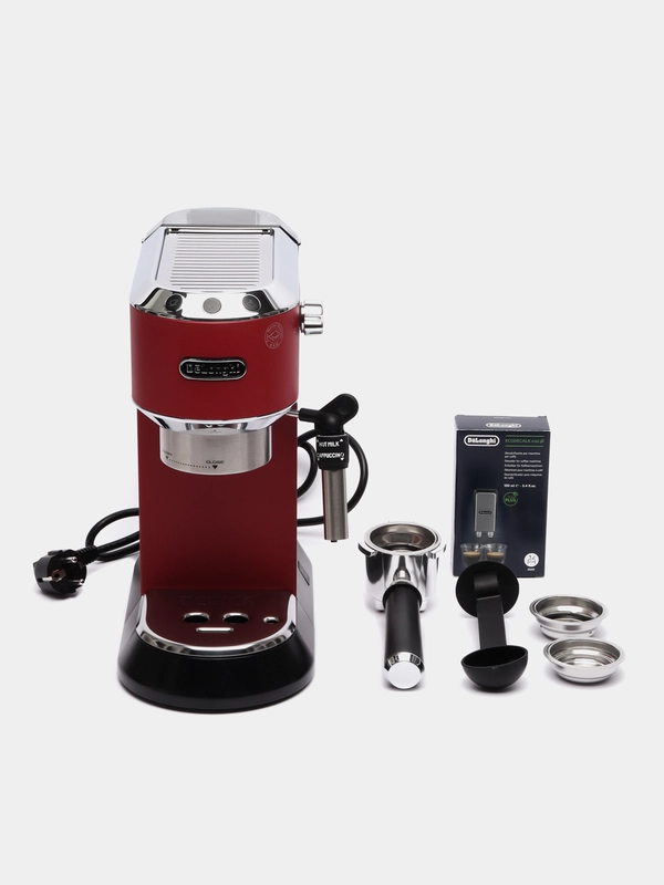 Кофеварка DeLonghi EC685.R, рожковая, красный