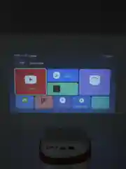 Проектор Umiio Pro+Q, Android , FullHD-TV, HDMI вход, Wi-Fi, Bluetooth, со штативом