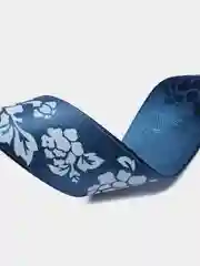 Белый атласные ленты