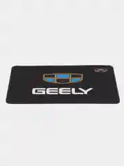 Синий противоскользящий коврик на панель, с логотипом автомобиля (не липкий) Geely