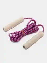 Скакалка с деревянными ручками