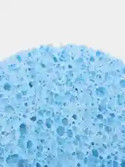 Лазурный спонж для умывания пористый