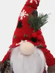Кремовый гном новогодний