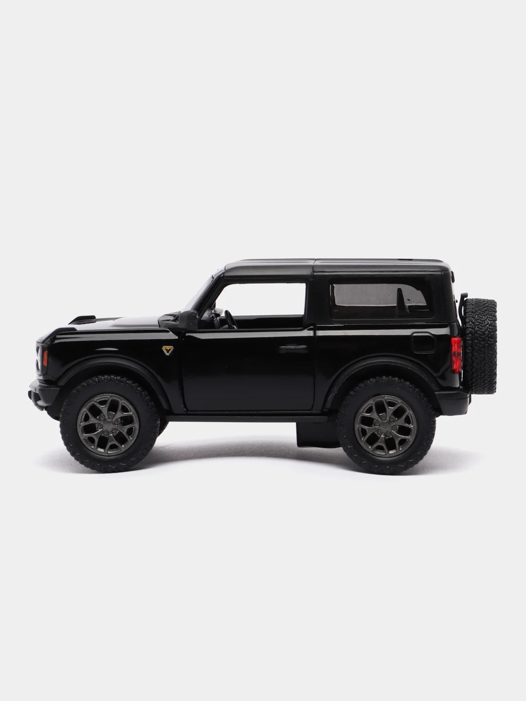 Черный машинка металлическая Kinsmart 1:34 2022 Ford Bronco (Hard Top) KT5438DB