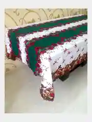 Лесной зеленый скатерть с НОВОГОДНИМ рисунком на прямоугольный стол,ткань -полиэстер  Размер - 110/150