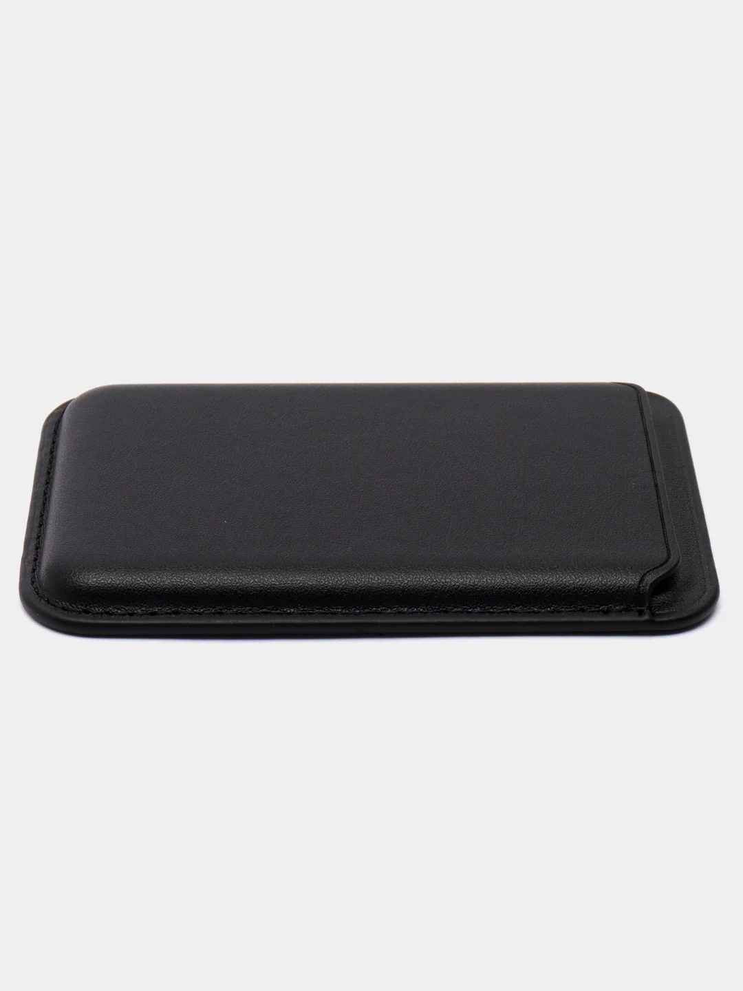 Черный картхолдер MagSafe Leather Wallet для iPhone