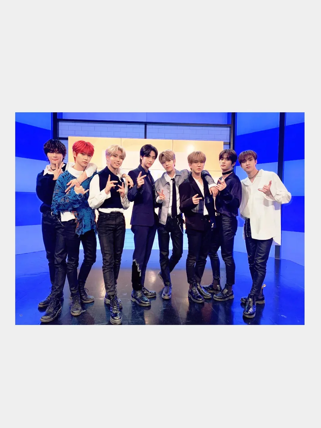 Лазурный гибкий магнит на холодильник, k-pop StrayKids, BTS