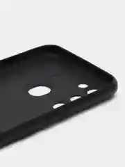 Черный чехол силиконовый на Tecno Spark 8C и Tecno Go 2022 (Текно Спарк 8С и Текно Го 2022)