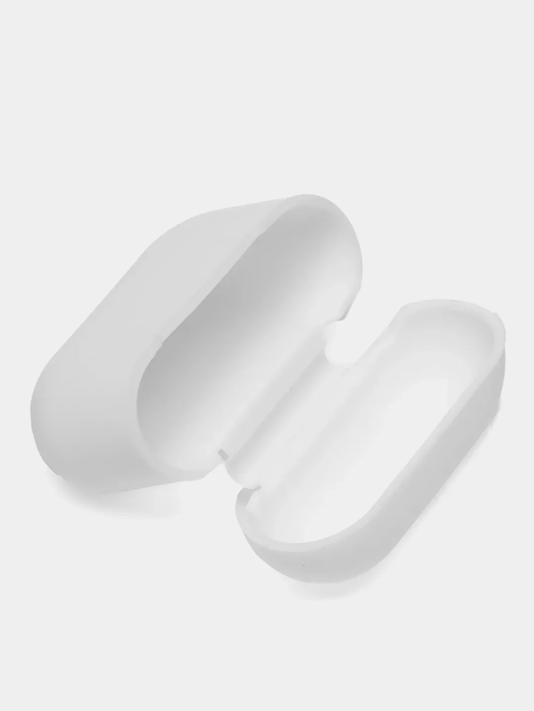 Белый силиконовый чехол для AirPods 3