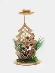 Желтый подсвечник