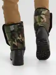 Тёмно-зелёный зимние меховые сапоги утепленные