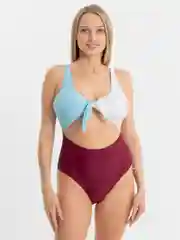 Бордовый купальник слитный