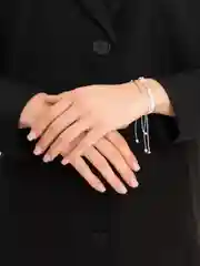 Розовый браслеты женские
