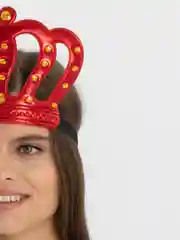 Красный корона карнавальная