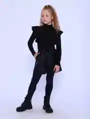 Черный водолазка