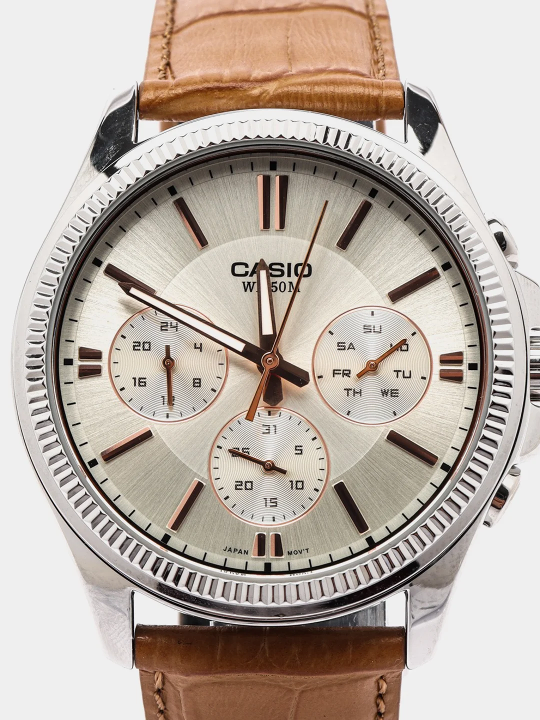 Светло-оранжевый часы наручные CASIO MTP-1375