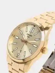 Желтый часы наручные CASIO MTP-VD02