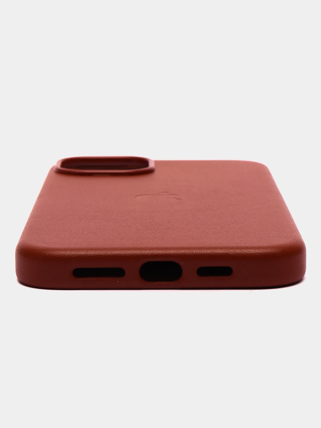 Коралловый кожаный чехол с MagSafe и анимацией подключения для iPhone 15