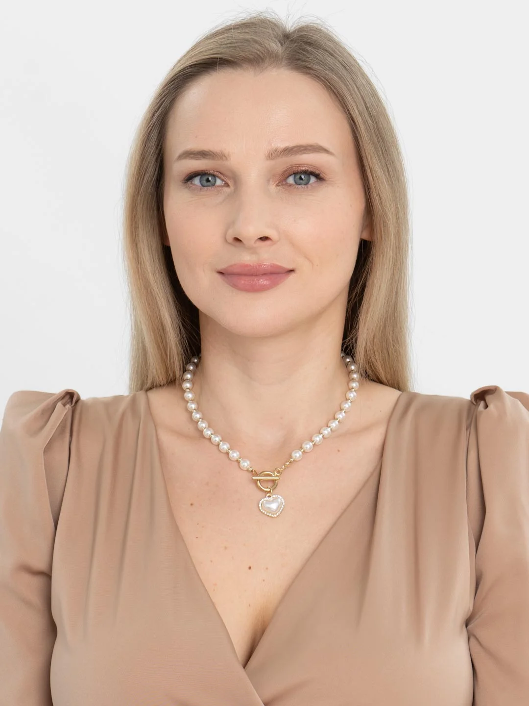 Женское колье ожерелье