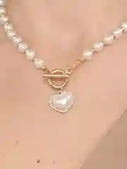 Женское колье ожерелье