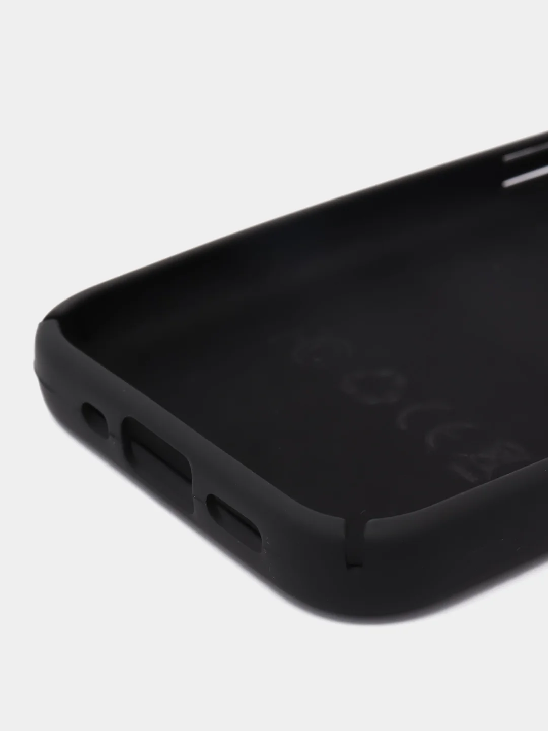 Черный чехол Накладка с перфорацией для iPhone XR / 11 / 11 Pro / 11 Pro Max / 12 / 12Pro / 12mini / 12 Pro Max