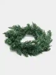 Рождественский / новогодний венок на дверь или стену из еловых веток