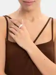 Белый кольцо керамическое XUPING, резное переливающееся