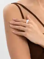 Белый кольцо керамическое XUPING, резное переливающееся