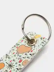 Ледяной брелок из искусственной кожи "Капибара"