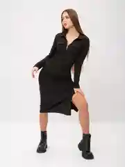 Черный платье утягивающее, удлиненное