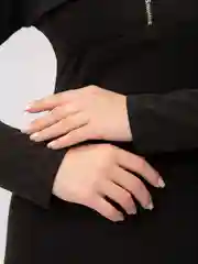 Черный платье утягивающее, удлиненное