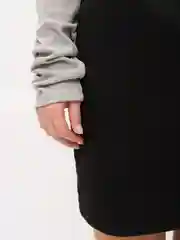 Черный платье