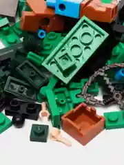 Зеленый конструктор "Драконы" MY WORLD LЕGO