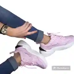 Розовый кроссовки женские/мужские