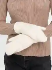 Белый варежки женские