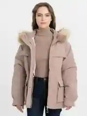 Бежевый парка женская, зимняя, с мехом