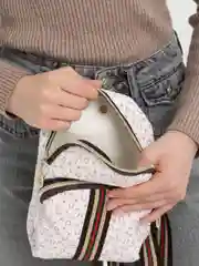 Белый рюкзак женский,универсальный,для девушек,для девочек,одна лямка,подарок на новый год