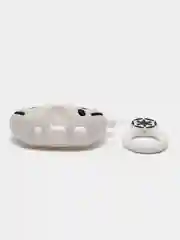 Молочный чехол для беспроводных наушников Apple AirPods Pro 2