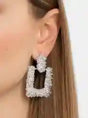 Серьги квадратные, вечерние серьги с эффектом мятого металла