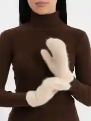Бежевый варежки женские
