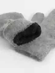 Серый варежки женские
