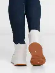 Кроссовки женские, зимние