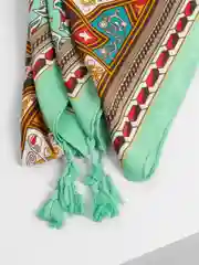 Салатовый большой платок, 180 х 90 см