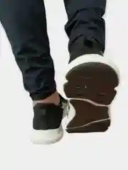 Мужские кроссовки