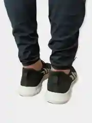 Мужские кроссовки