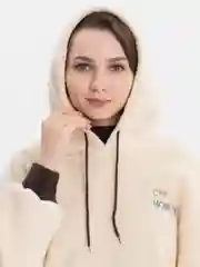 Бежевый толстовка плюшевая, худи утепленный, с горловиной и манжетами