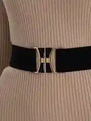 Черный женский эластичный пояс, с декоративной пряжкой, ремень