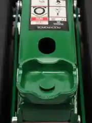 Домкрат подкатной гидравлический ROCKFORCE, компакт 2,5 т, TR20005