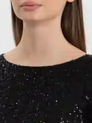 Черный женский топ с пайетками